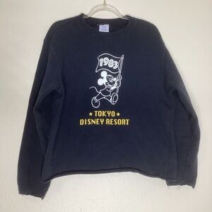 Champion x Disney Resort Tokyo Mickey Sweatshirt Navy Fits Lg Runs Small